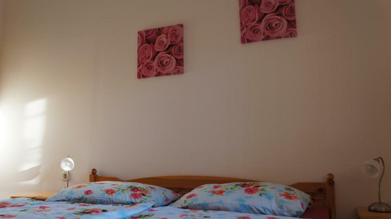 Ivo Apartments Rogoznica  Kültér fotó